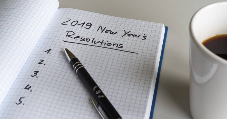 new years resolutions + nutrition + healthy lifestyle